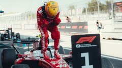 F1 GP Barcellona 2026: Lewis Hamilton da sogno, vince la Ferrari!