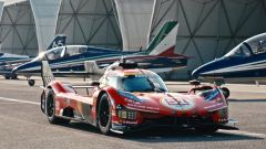 La Ferrari 499P incontra le Frecce Tricolori: guarda che video!