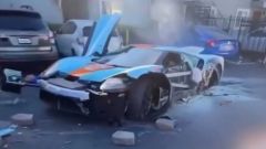 Ford GT distrutta in California: video incidente su Instagram
