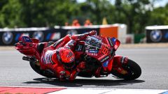 MotoGP Repubblica Ceca 2025, la cronaca di qualifiche e gara sprint