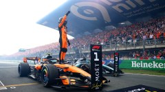 F1 GP Olanda 2026, Gara: Norris vince, Antonelli 2° e Verstappen ko