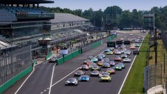 Il GT World Challenge accende Monza: il programma del weekend