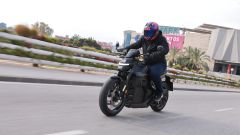 Honda WN7: com'&egrave; fatta e come va la prima moto elettrica