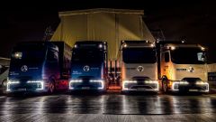 Il People Watching Tour di Sam Fender viaggia su camion elettrici
