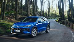 Nuova Volkswagen T-Roc 2026: prova, interni, prezzi in video