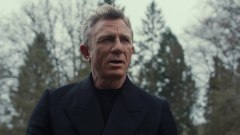 Il video di Daniel Craig - James Bond al volante della Denza Z9GT
