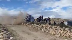 Dramma nei rally, auto finisce sul pubblico in Argentina - Video