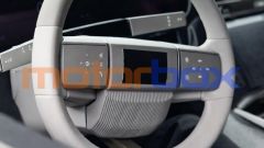 Nuova Jaguar GT, un primo (piccolo) sguardo agli interni