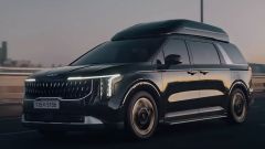 Kia Carnival nel 2025 è ancora in vendita come MPV lusso. In Corea