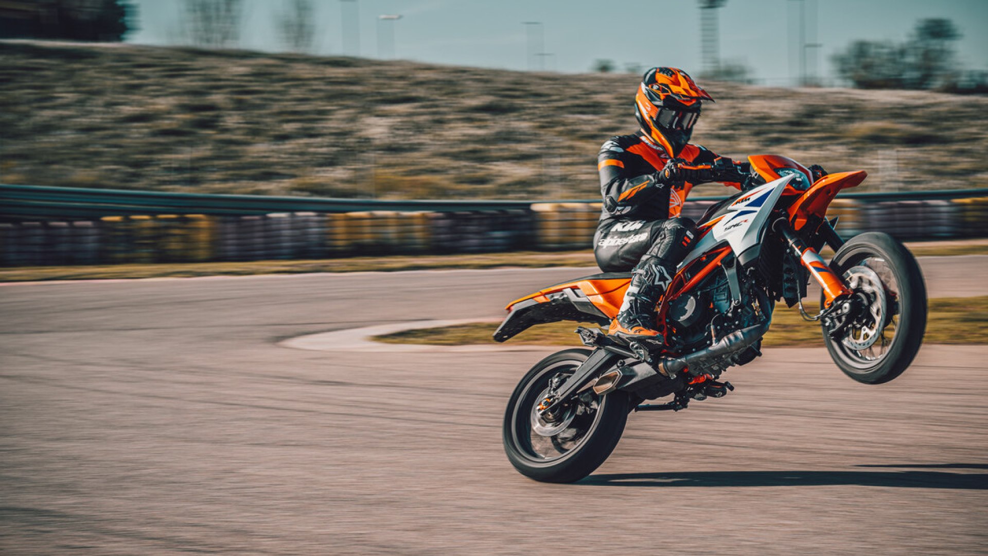KTM 390 SMC R in promozione a 5.640 euro: caratteristiche e dettagli tecnici