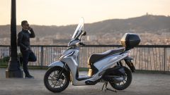 Kymco People R Hybrid: caratteristiche, funzionamento, prezzo e dotazione