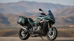 BMW S 1000 XR 2026: colori, versioni e prezzi