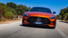 Mercedes-AMG GT 63 e GT S E Performance 2025: prova e prezzi