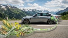 L&rsquo;elettrico? Non basta. Nuovo studio BMW sostiene i biocarburanti