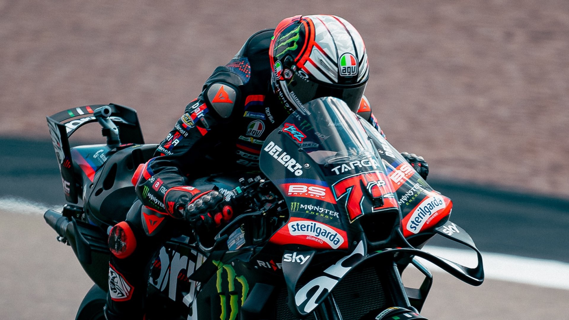 Jorge Martin e Marco Bezzecchi si preparano al Motogp di Silverstone, con Martin leader del campionato e Bezzecchi in vista del ritorno, immagine di approfondimento