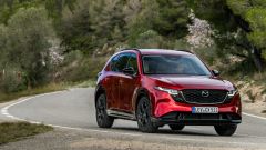 Nuova Mazda CX-5 2026: prova su strada, prezzi e allestimenti