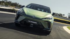 Nuova MG4 2026: come cambia fuori e dentro, quando esce