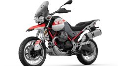 Moto Guzzi Stelvio, V85 TT e V7, nuovi colori a EICMA 2025