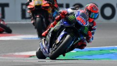 Yamaha MotoGP dal 2027 si cambia: finisce l'era Quartararo e Rins