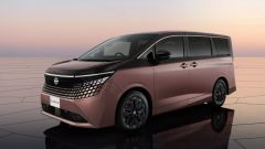 Nissan Elgrand: nuova monovolume con sistema E-Power