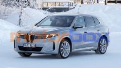 BMW X1 e iX1: arriva il facelift ispirato alla iX3 Neue Klasse