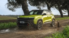 Jeep Avenger 2026, prova del restyling: novit&agrave;, motori e prezzi