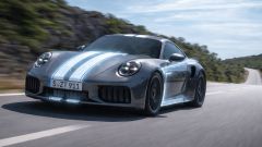 Nuovo brevetto Porsche: strisce che compaiono in modalit&agrave; Sport