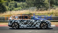Polestar 4 SUV: nuove foto spia e anticipazioni