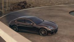 Porsche Panamera Sonderwunsch: supercar unica presentata a Dubai