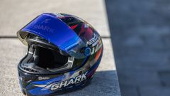 Shark Aeron Irid: prova della visiera fotocromatica, prezzi, caratteristiche