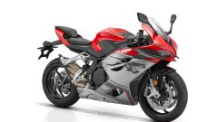 QJ SRK 921 RR: potenza, motore, dotazioni e prezzo della sportiva