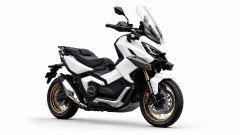 QJMotor X-Adventure 900: 95 CV per sbaragliare tutti i maxi-scooter