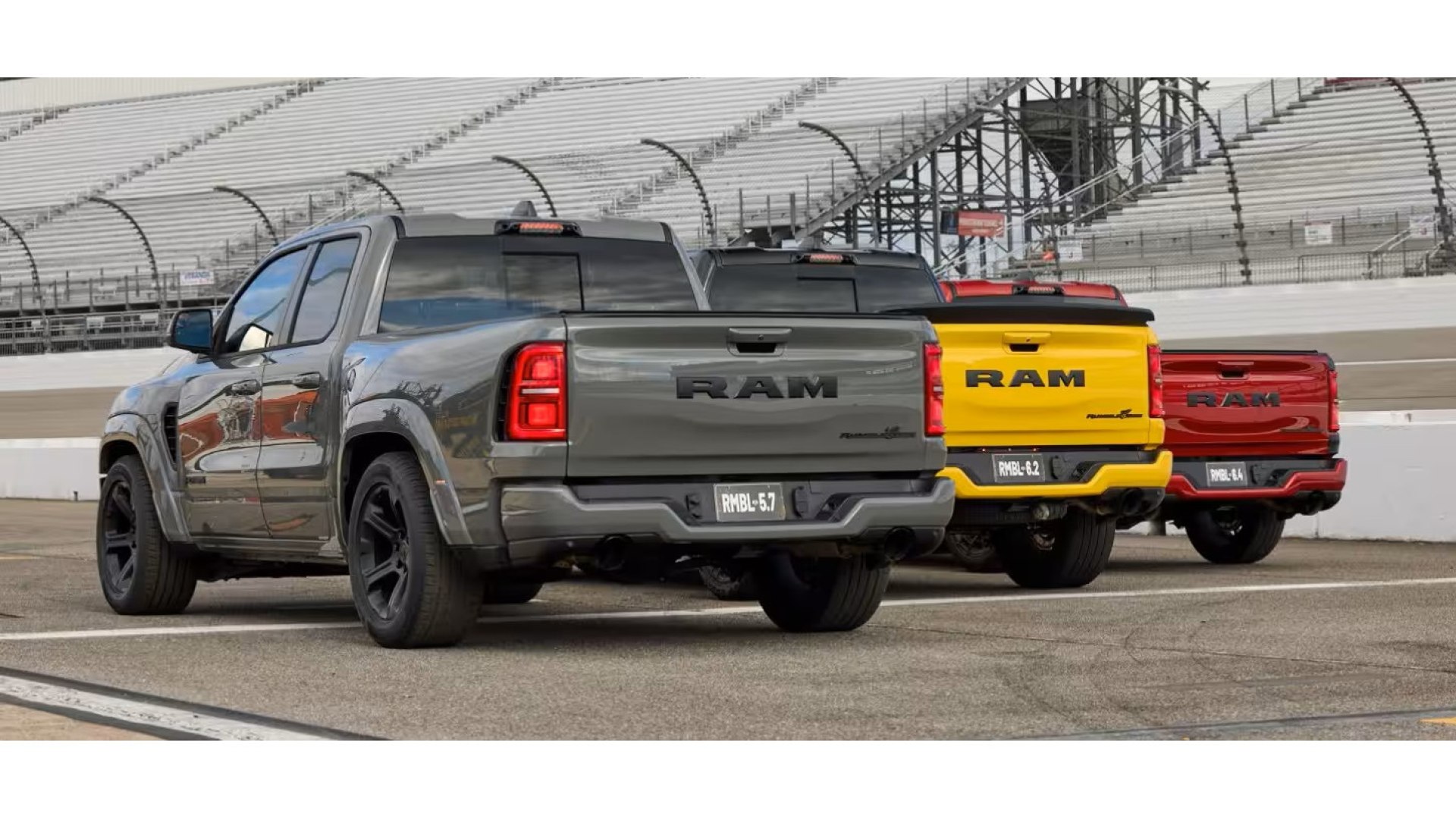 Pickup Ram 1500 Rumble Bee SRT con body kit e aerodinamica migliorata, velocità di 322 km/h