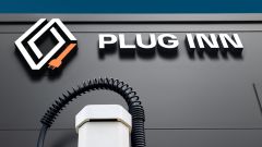 Renault Plug Inn, nuovo ecosistema di ricarica 2026. Come funziona