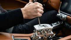 Rezvani mette il cambio manuale (elettronico) sulle Ferrari che non ce l'hanno