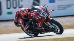 WorldSBK Donington 2026: la cronaca delle prove libere 1 e 2