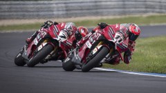 WorldSBK Most 2026: la cronaca di Superpole Race