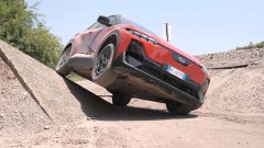 Subaru Uncharted: le opinioni chi ha provato il nuovo crossover