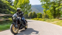 Suzuki GSX-8TT: recensione, prezzo aggiornato, pregi e difetti