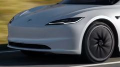 Nuova Tesla Model 3 Standard (2026): cosa cambia? Prezzo e promo