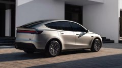 Tesla Model YL: il SUV elettrico a passo lungo debutta negli USA