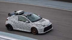 Anticipazioni sulla Toyota GR Yaris a motore centrale. Il video