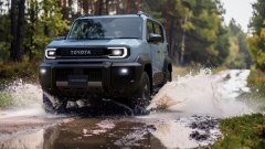 Toyota Land Cruiser FJ sta alla Land Cruiser come la Baby G sta a Mercedes Classe G